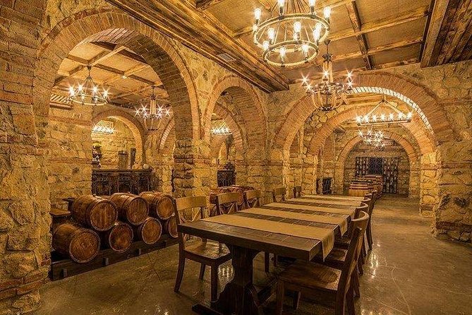 Organic Wine Tour Shamakhi with Local Lunch - How the ride, guide, and group size shape the experience
