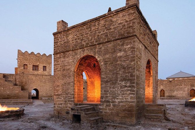 Private Absheron Peninsula Atesgah Temple & Fire Mountain - Ateshgah Temple: the fortress-like Fire Temple with multi-religion history