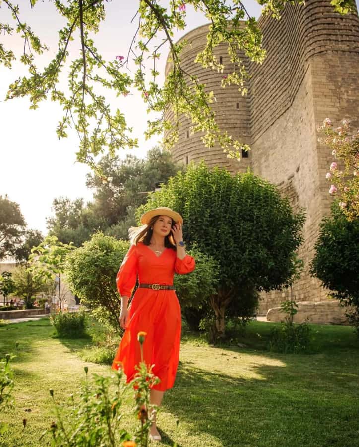 Private Baku Old City Photoshoot - Should You Book the Private Baku Old City Photoshoot?