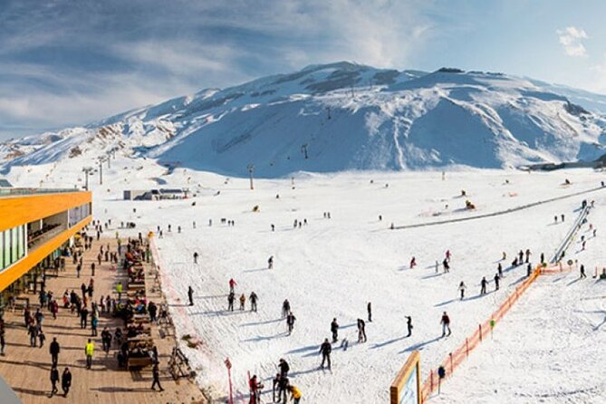 Shahdag Sightseeing and Candy Cane mountain Group Tour - Getting From Baku to Shahdag: A 9-11 Hour Mountain Run