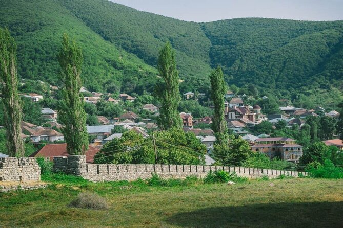 Sheki Cultural and Historical Shared Tour - Stop 4: Sheki Fortress, Defensive Walls and Watchtowers