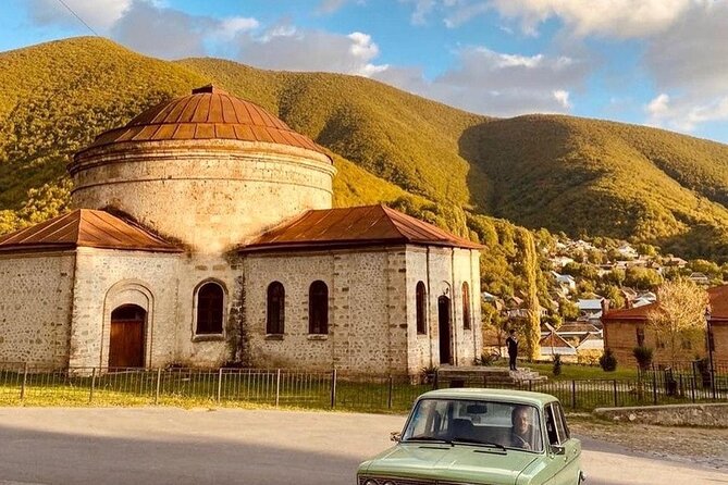 Sheki is a harmony of nature and architecture ( All inclusive ) - Stop 2: Nokhur Gel Lake, a nature break without pressure