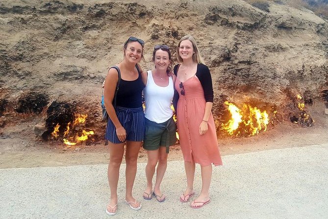Small-Group Day Trip to Gobustan, Mud Volcanoes, Ateshgah & Yanar Dagh - Oil Derricks by the Sea Shore: A Small Bonus on the Ride