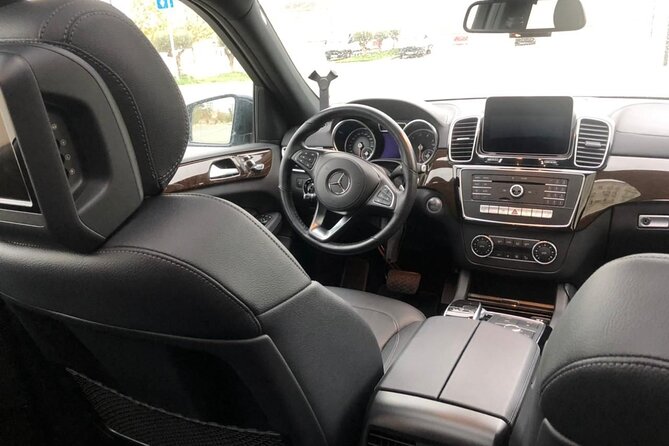 Transfer Service from Heydar Aliyev International Airport Baku, Azerbaijan - Return transfer: keeping the end of your trip just as easy