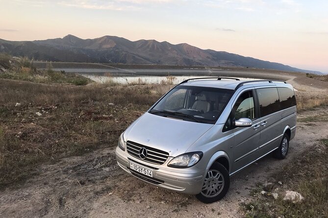 Transfer Service from Heydar Aliyev International Airport Baku, Azerbaijan - Baku in 30 to 40 minutes: the direct drive that gives orientation